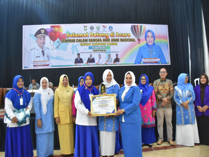 Bunda PAUD bersama IGTKI Kampar adakan Seminar Dalam Rangka Hari Anak Nasional Tingkat Kab. Kampar