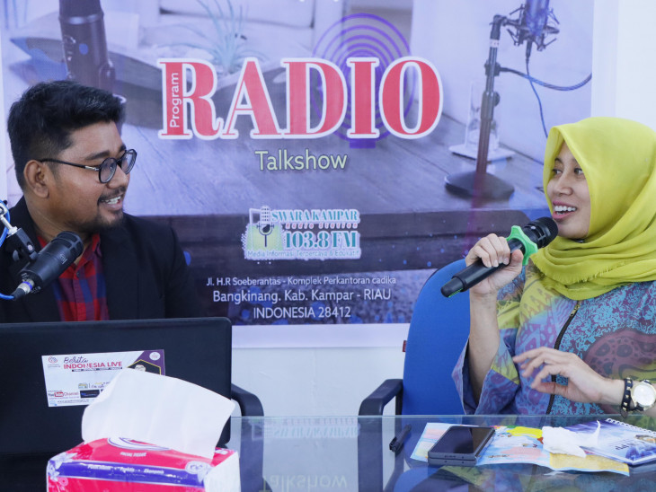 Podcast Bersama LPPL Swara Kampar, Bunda Paud Paparkan kegiatan Gempur Paud Kepada Masyarakat Luas.