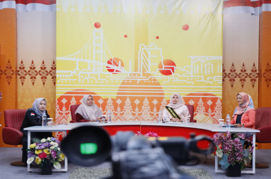 Dialog Khusus Di RTV, Bunda Paud Sampaikan Tentang Program Gempur Paud Di Kabupaten Kampar.