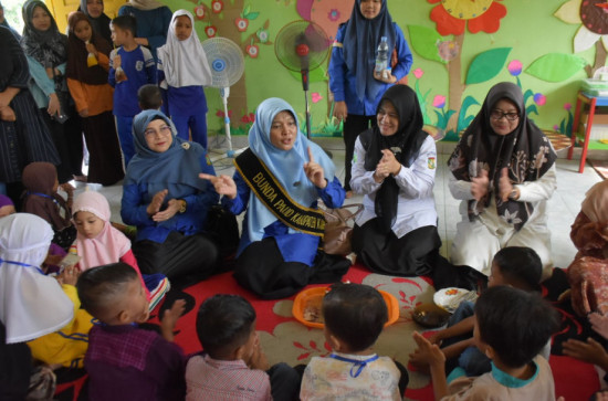 Bunda PAUD Kab. Kampar Laksanakan Monev MPLS SD dan PAUD di Kecamatan Bangkinang