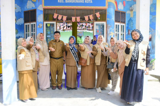 Bunda PAUD Tinjau Pelaksanaan MBG di TK Negeri Pembina Bangkinang Kota